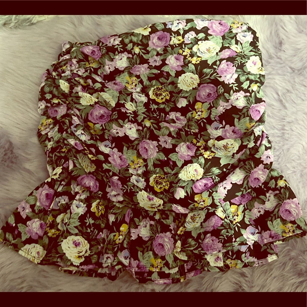 Floral ruched skirt